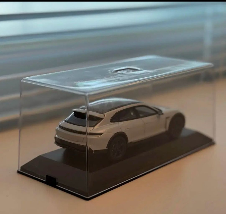 포르쉐 미션e 컨셉카 다이캐스트 자동차 모형 43:1--3