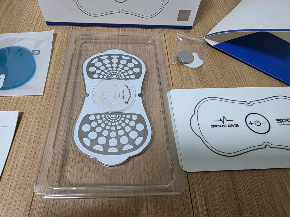 새제품)스포엠 EMS 저주파 마사지기--6