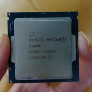 intel pentium g4400 판매합니다
