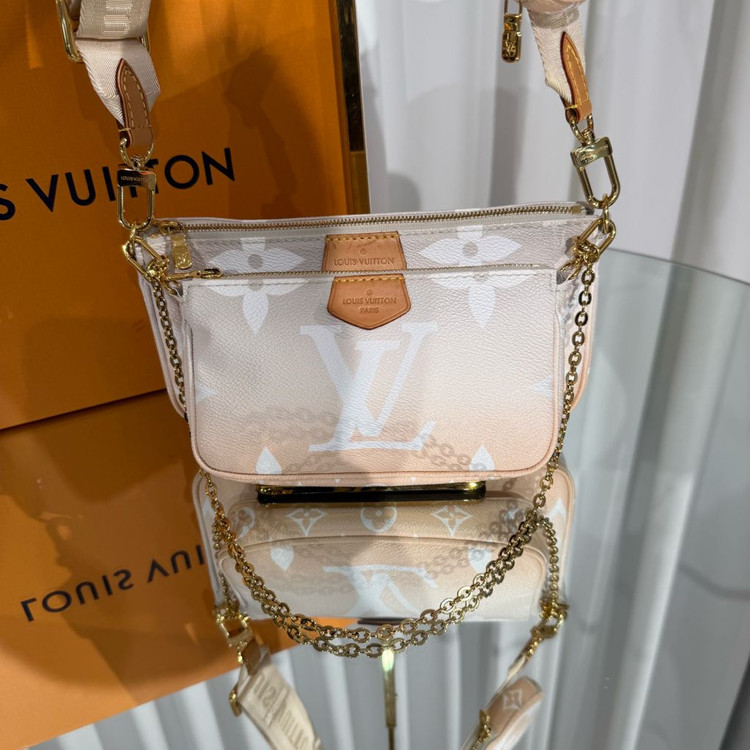 [한정판]루이비통 모노그램 브룸 멀티 포쉐트 악세수아 크로스백--4