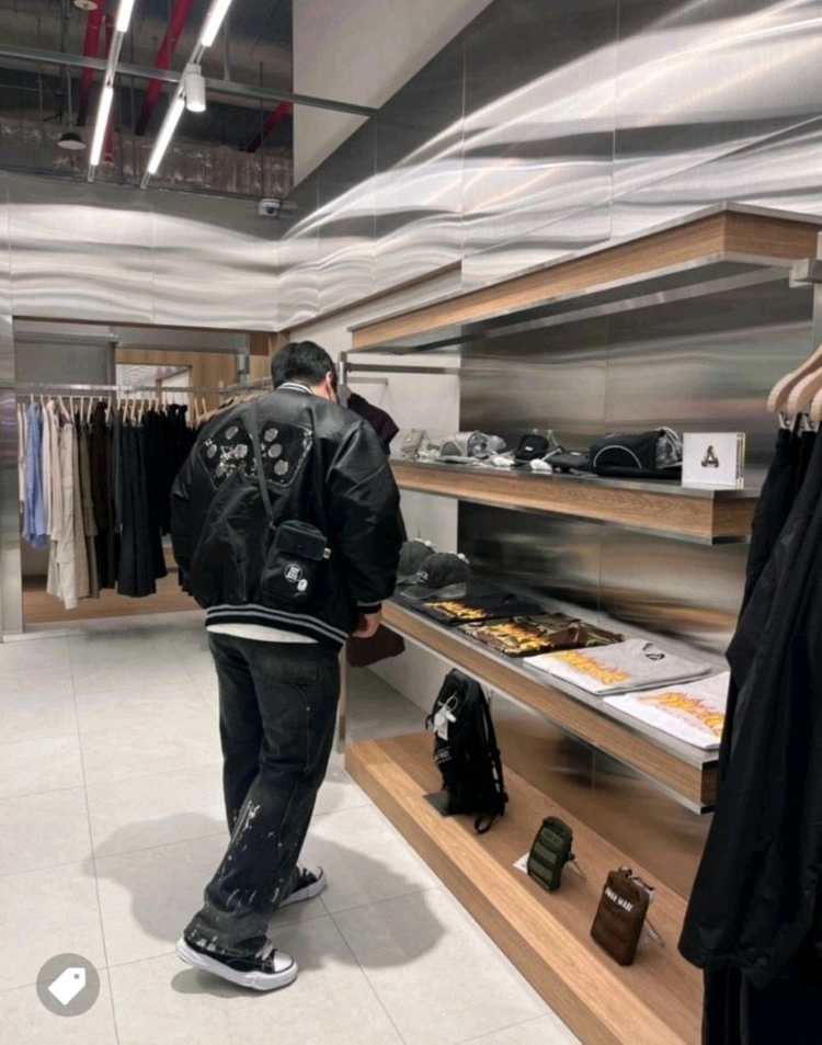 스투시 사틴 자켓 L 100~105오버핏--1