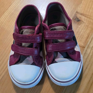 버버리 키즈 체크 벨크로 스니커즈 키즈 25(140~150)