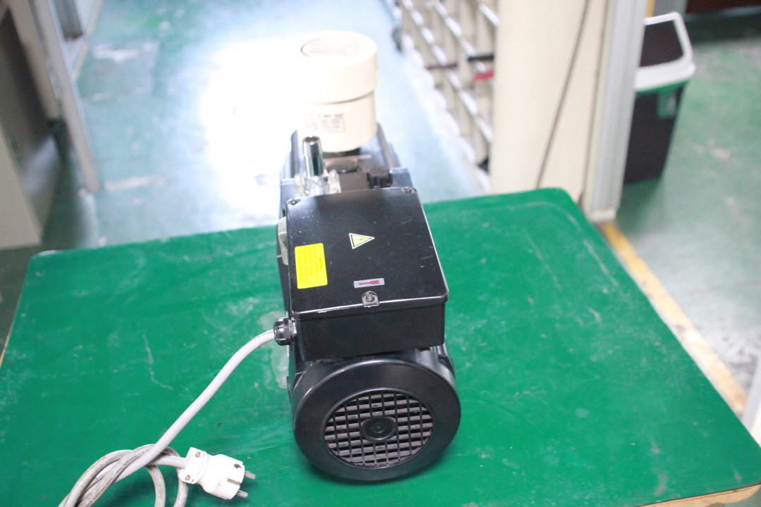 ULVAC GLD-136C 진공펌프 일본제조 상태 양호--4