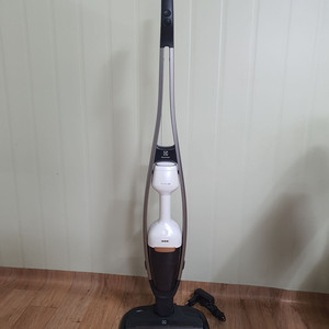 일렉트로룩스 퓨어 Q9 무선청소기 부품용 (직거래만-곤지암)