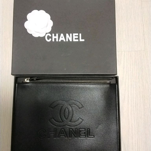 샤넬 뷰티정품 블랙 클러치 새상품