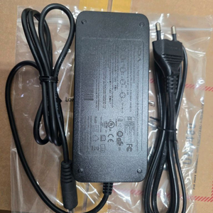 42v 2a 충전기 이미지
