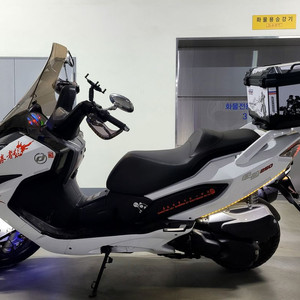 대림 Q3 오토바이 (250cc) 팝니다.