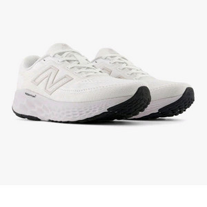 뉴발란스 Fresh Foam X EVOZ 러닝화 240mm 새제품