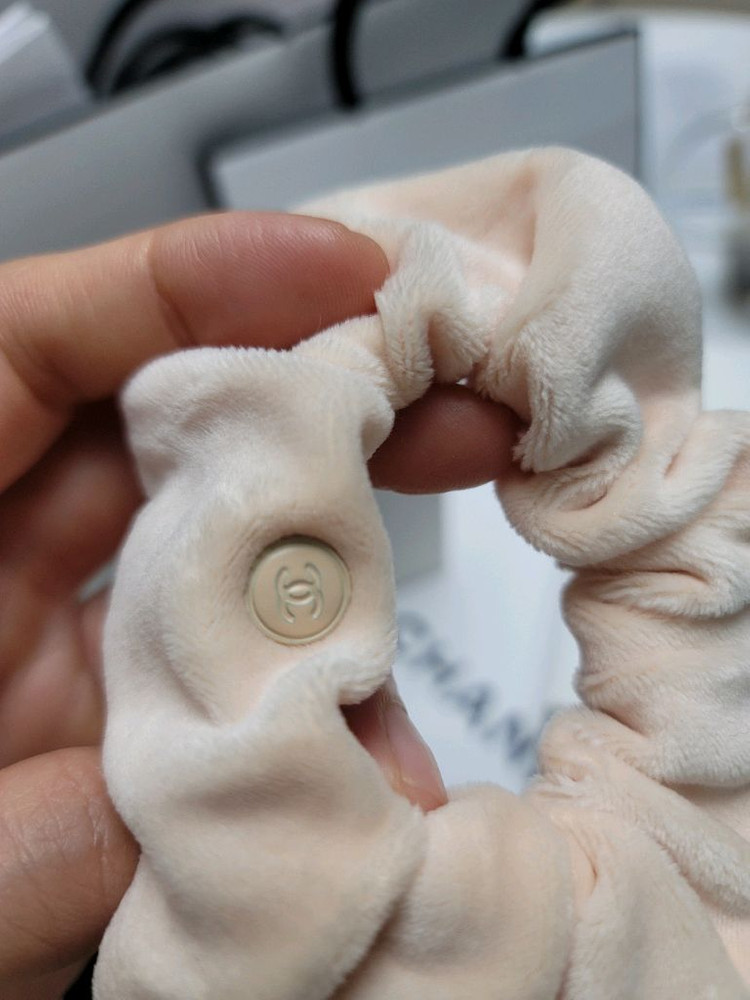 (새상품 여러개임) 선물용 샤넬 뷰티 VIP 헤어 곱창 이미지