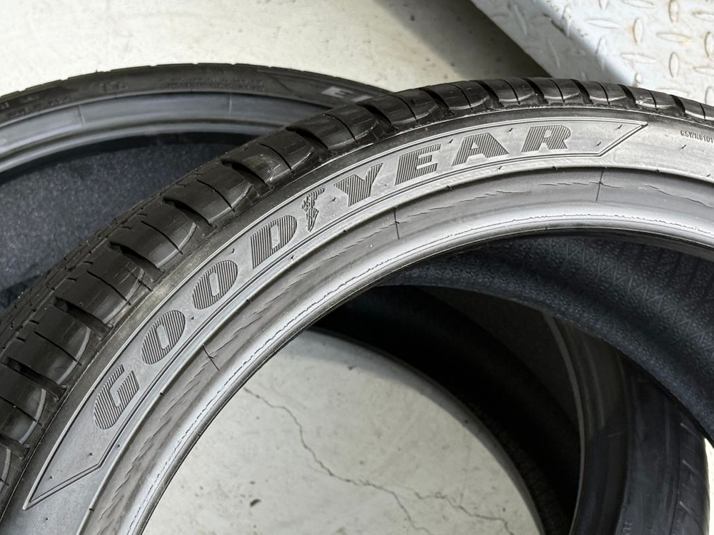 2653521 2953021 굿이어타이어 이글스포츠 중고타이어 세트--1