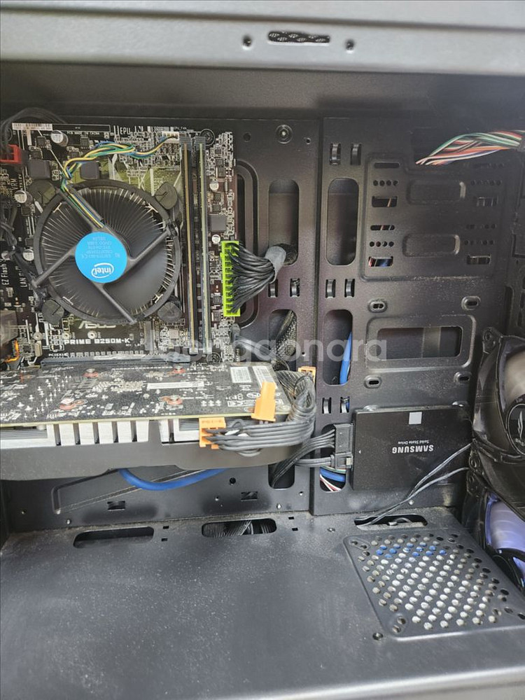 i5-7500 / GTX1050Ti / 12GB--5