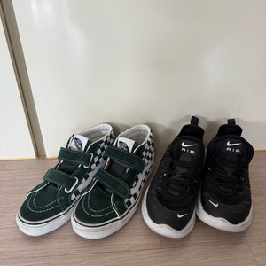나이키 반스키즈 200사이즈 거의새것 이미지