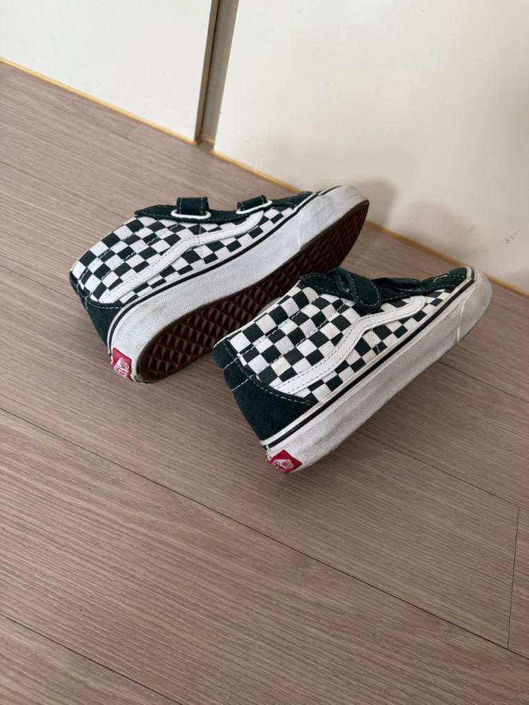 나이키 반스키즈 200사이즈 거의새것 이미지