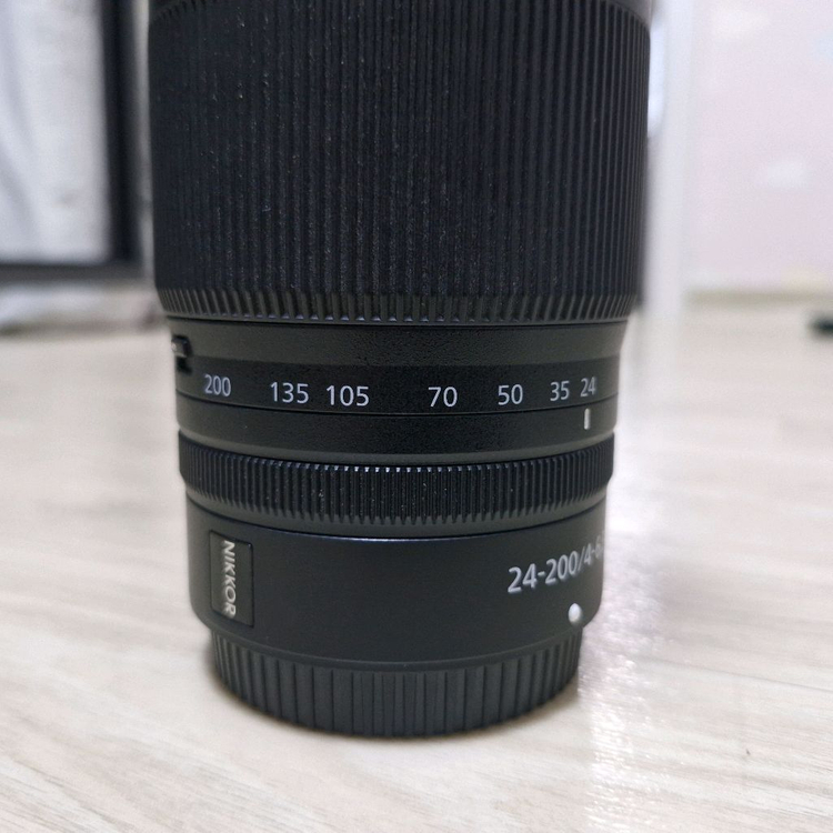 니콘 Z 24-200mm F4-6.3 표준 줌렌즈 이미지
