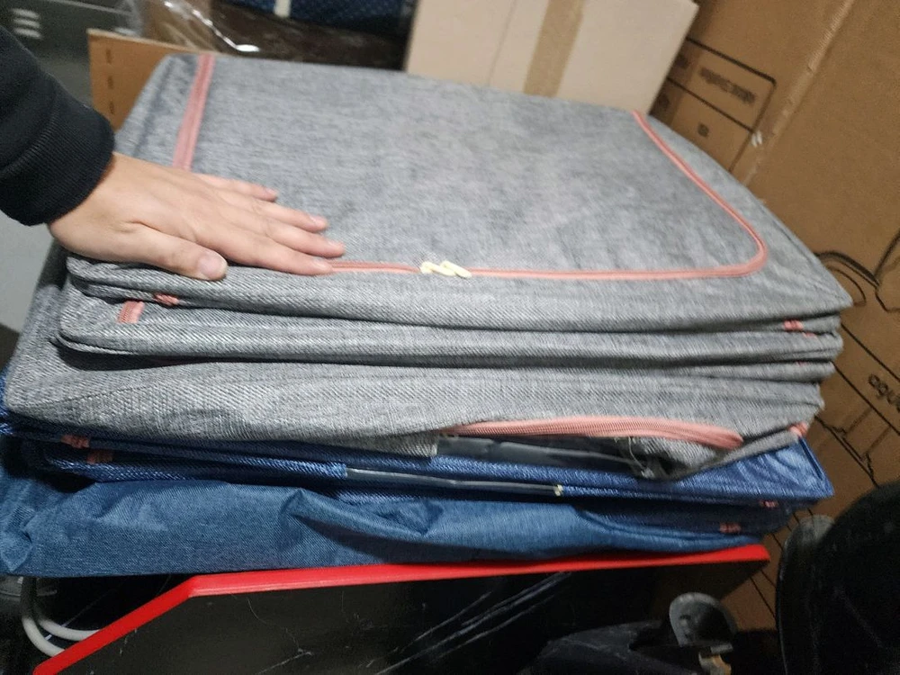 새상품 새것 미사용대용량 리빙박스 100L 수납박스 패브릭 이불정리함 옷보관함 부직포 다용도수납함 개당가격 재고많아 이미지