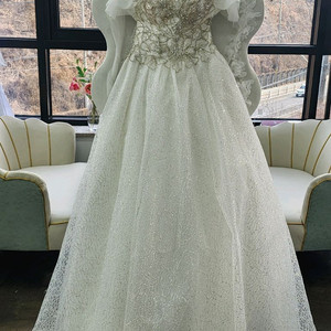 스완오프숄더 비즈웨딩드레스(새상품)