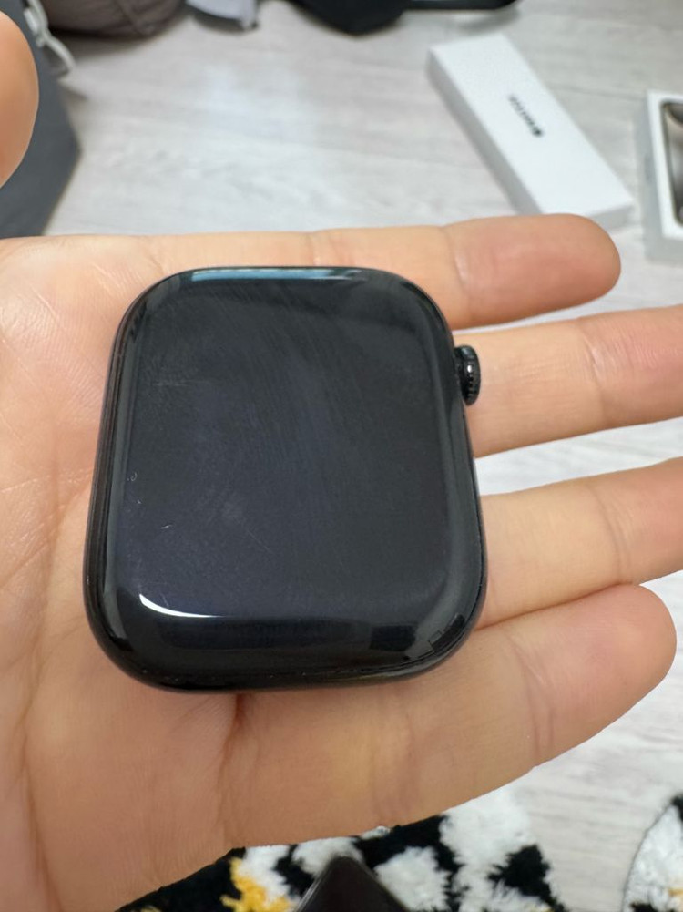 MWX13KH/A Apple Watch Series 10 46mm Jet Black Aluminum GPS 이미지