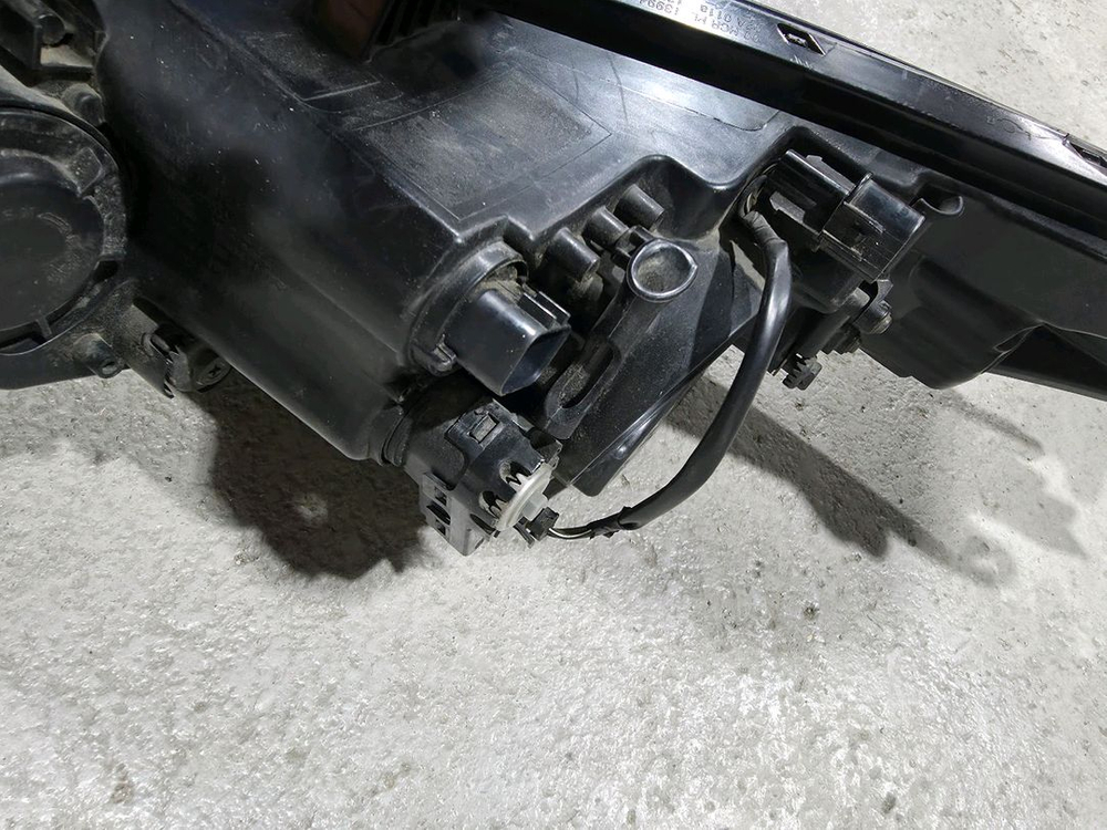 더뉴 아반떼 MD HID 조수석 전조등 라이트 이미지