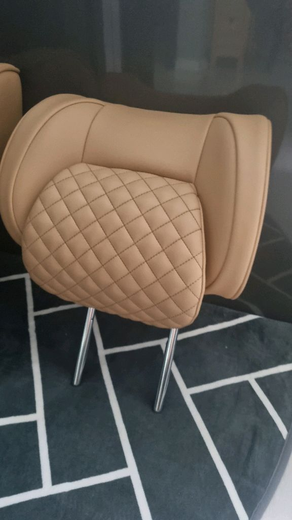 아임빈 헤드레스트. 2개 일괄 (10만원)--1