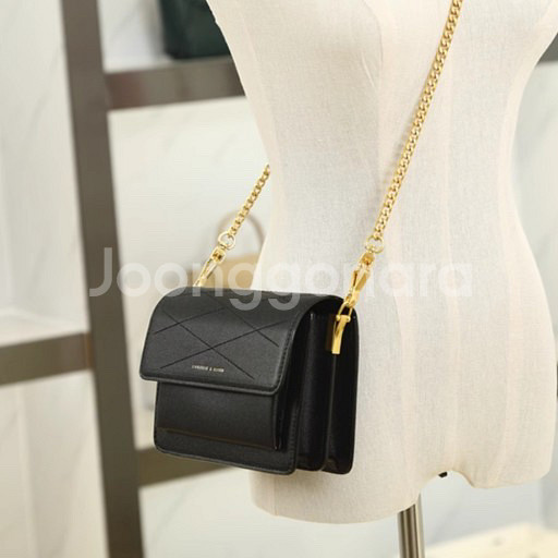 찰스앤키스 크로스백--6