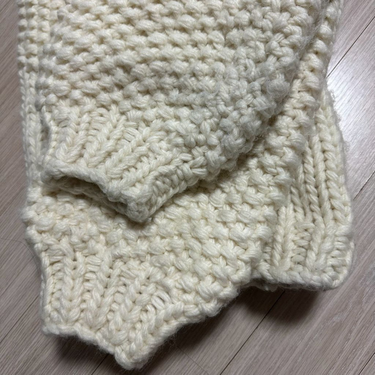 베뉴먼트 핸드니트 이미지