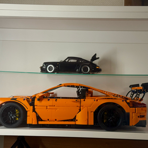 레고 테크닉 포르쉐 911 GT3 RS 42056 + 포르쉐 911 다이캐스트 +장식장