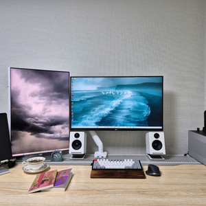 LG 32인치 4K 모니터 (LG UP830K) 이미지