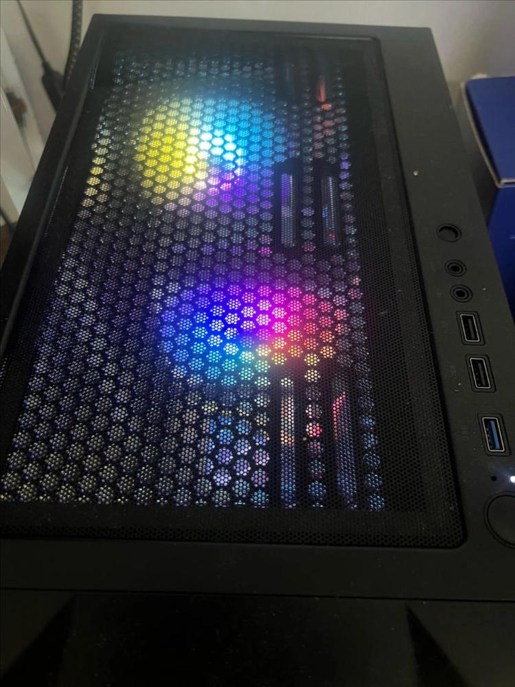 RTX 4060 그래픽카드 + 16GB 메모리 세트 이미지