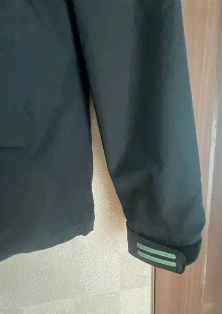 데상트 여성 바람막이 자켓S--3