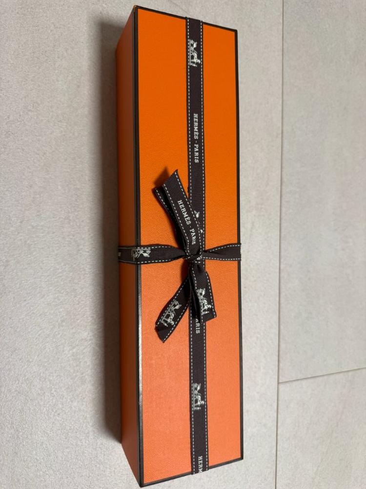 에르메스 애플워치 9 블랙 45mm 박스 풀셋--4