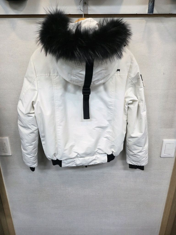 아이더 스투키 스노우화이트 라쿤퍼 구스다운 숏패딩 s 이미지