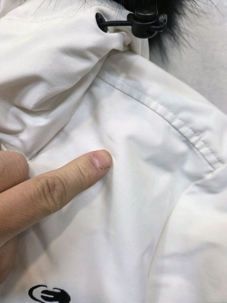 아이더 스투키 스노우화이트 라쿤퍼 구스다운 숏패딩 s 이미지