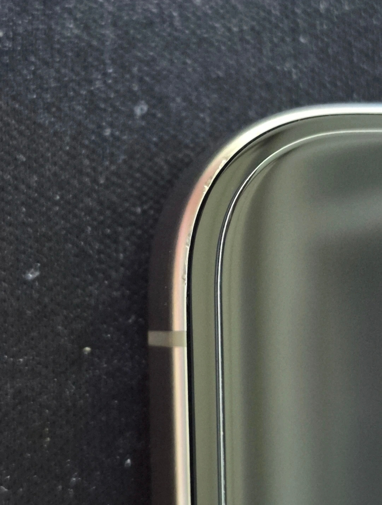 아이폰 15 프로 256, 네츄럴 티타늄 이미지