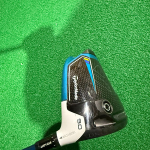 테일러메이드 sim2 max 9도 드라이버