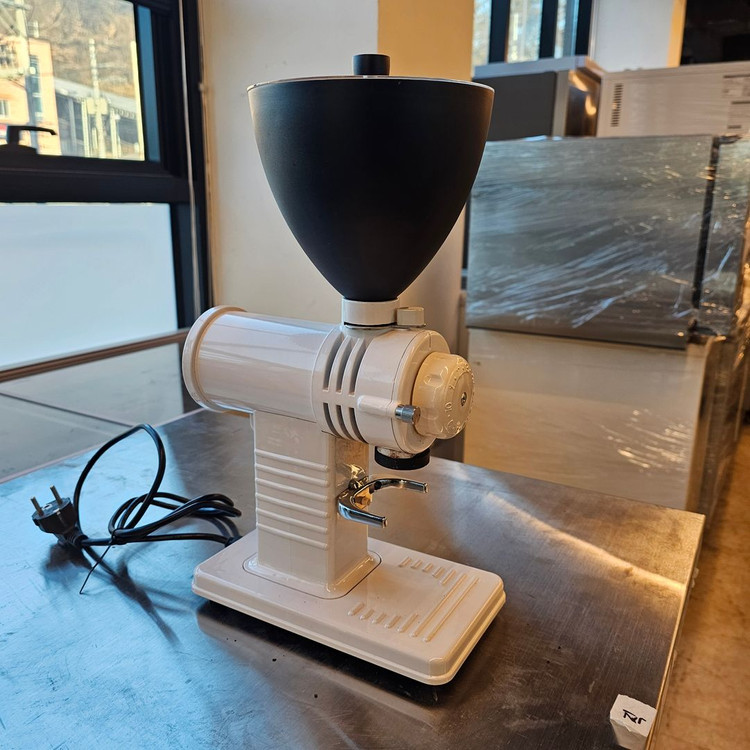 520N 커피 그라인더 가정용 사무실 이미지