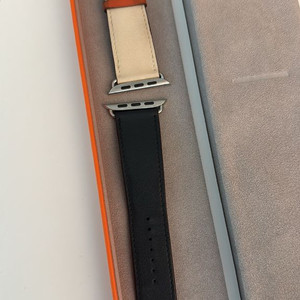 애플워치4 에르메스 아수라밴드 이미지