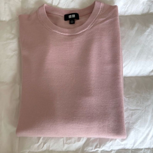 유니클로 UNIQLO 메리노울100 니트 핑크 컬러