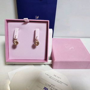 새상품) 스와로브스키 벨라 드롭 귀걸이