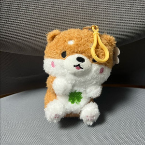 네잎클로버 시바견 키링 팝니당 이미지