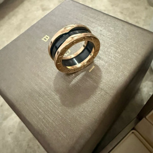 불가리 비제로원 반지 이미지