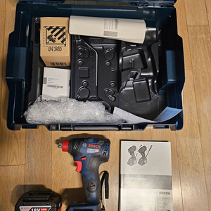 보쉬 18V 무선 충전 임팩 GDR18V-200C 이미지