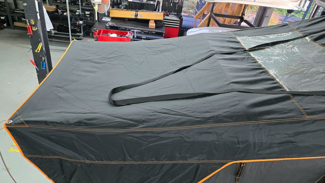 피크 차박 루프탑텐트 하드탑 2인용 팝니다--7