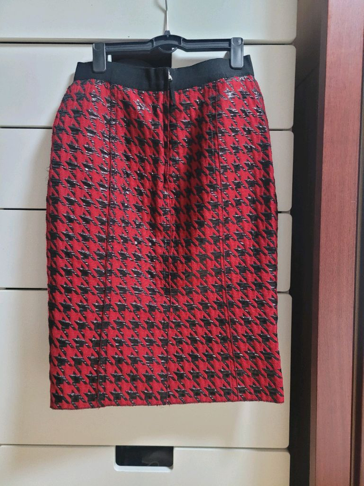 돌체앤가바나 하운투스 스커트 40--1