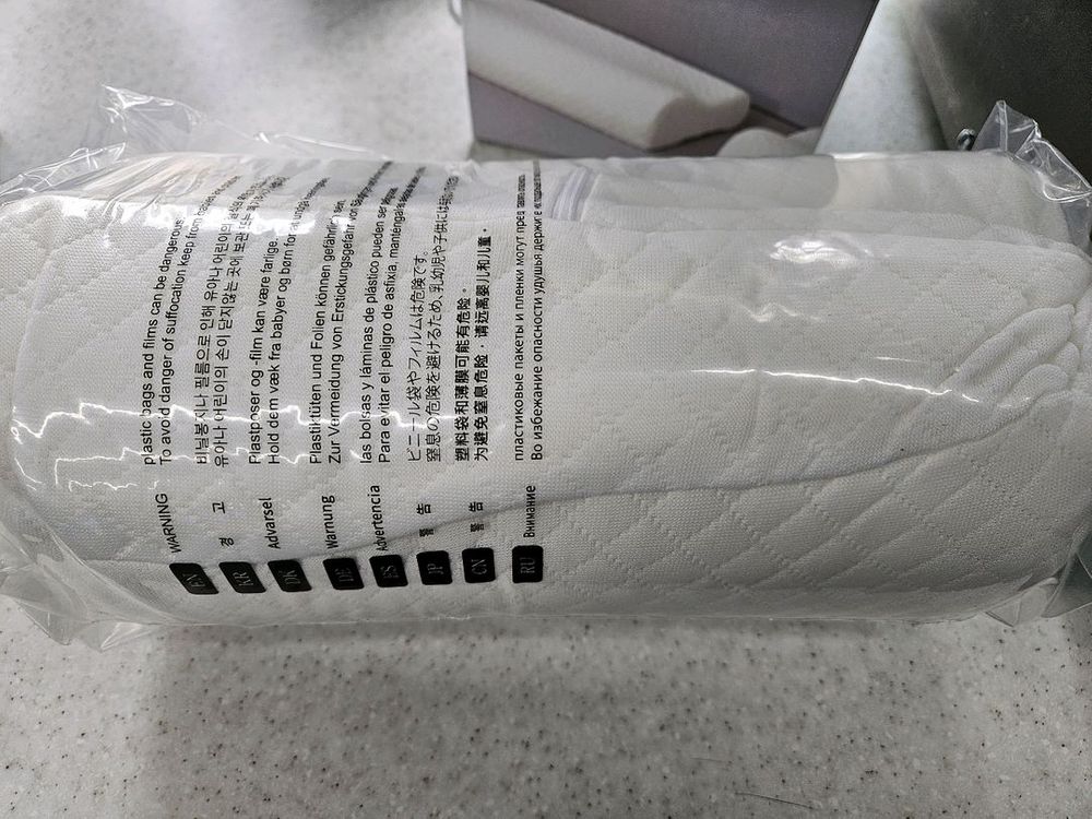 소프티 메모리폼 베개--1