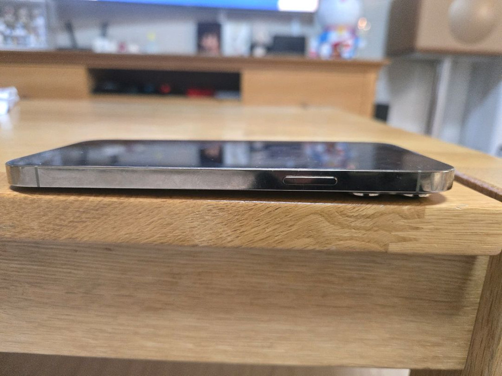 아이폰13 프로맥스 256 골드 SKT 이미지