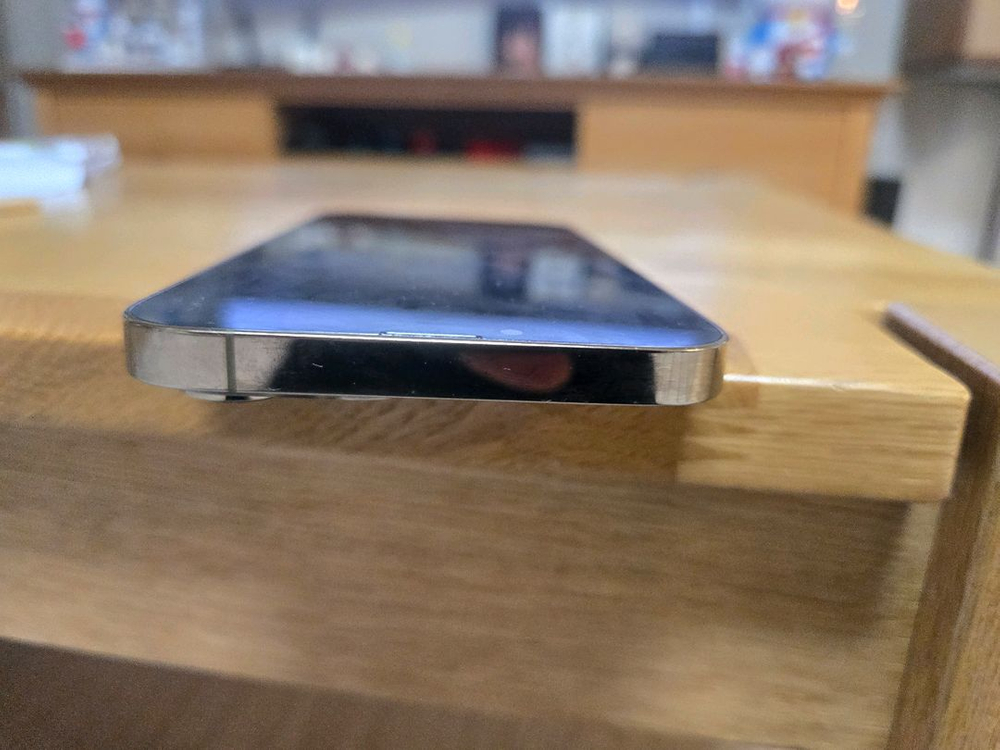 아이폰13 프로맥스 256 골드 SKT 이미지