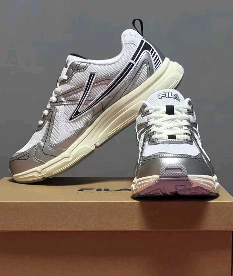 FILA 런 운동화 [새상품]--1