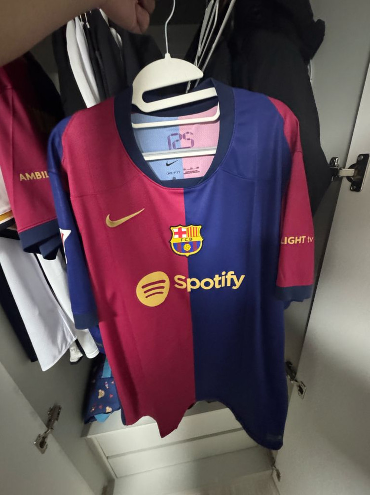 24/25 바르샤 레플리카 데용 마킹--2