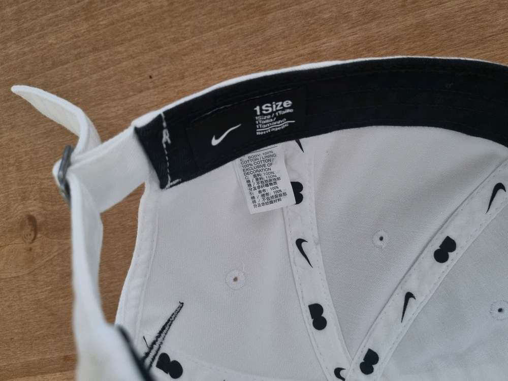 나이키 테니스 모자 헤리티지 AO 오사카 나오미 볼캡 이미지