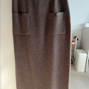 더캐시미어 캐시미어 니트 롱스커트(브라운)